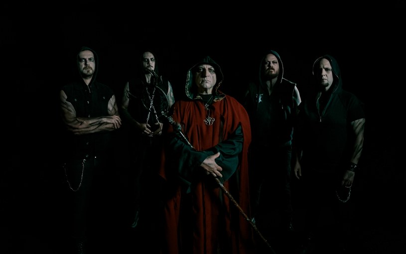 Pionierzy greckiej sceny blackmetalowej z Varathron przygotowali nowy materiał. Album "The Crimson Temple" pilotuje singel "Hegemony Of Chaos".