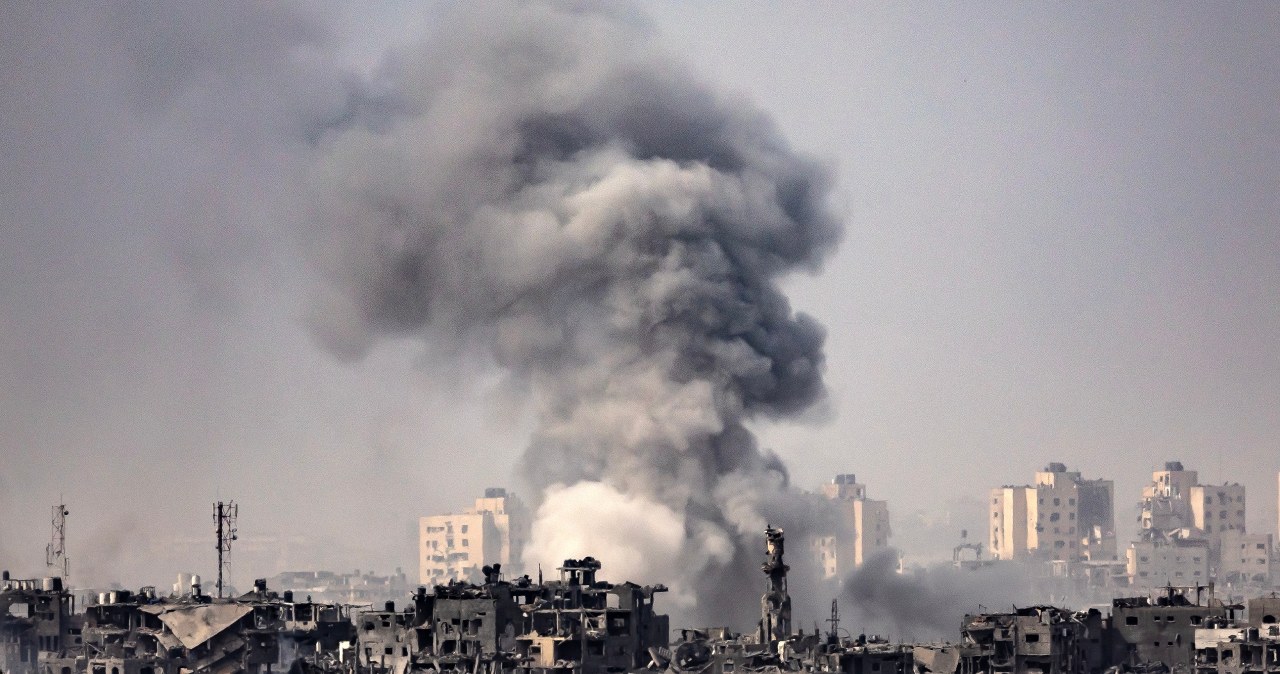 Izrael w wojnie z Hamasem manipuluje? Śledztwo dziennikarzy