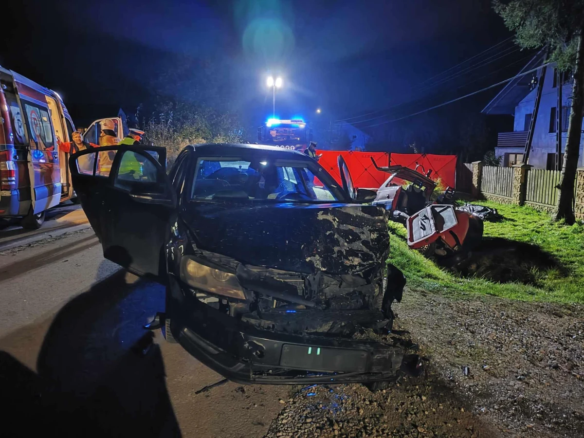 81-letni mężczyzna zginął w wypadku drogowym w Starej Słupi (Świętokrzyskie). Doszło tam do zderzenia dwóch samochodów osobowych – poinformowała mł. asp. Małgorzata Perkowska-Kiepas, oficer prasowy kieleckiej policji.