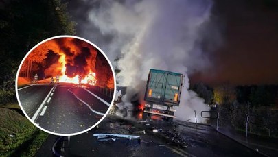 ​Śmiertelny wypadek na dk 50. Ciężarówki stanęły w płomieniach