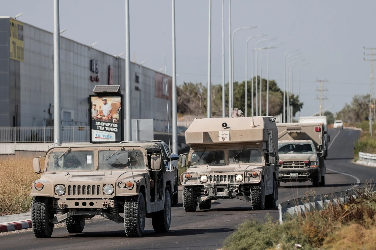 Armia izraelska oświadczyła w środę, że uderzyła w ponad 11 tys. celów w Strefie Gazy od wybuchu wojny zapoczątkowanej przez atak Hamasu na Izrael z tych terenów 7 października.