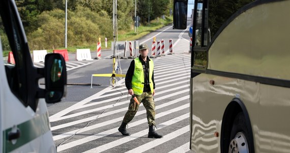 Do 22 listopada - o kolejne 20 dni – zostały przedłużone kontrole na granicy ze Słowacją. Poprzedni okres kończy się dziś.