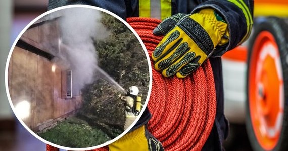 Jedna osoba zginęła w pożarze domu w miejscowości Bedlno (Lubelskie) - poinformowała straż pożarna. Ogień wybuchł w nocy z czwartku na piątek.