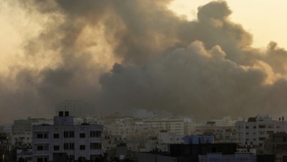 Izrael nasila bombardowanie Strefy Gazy