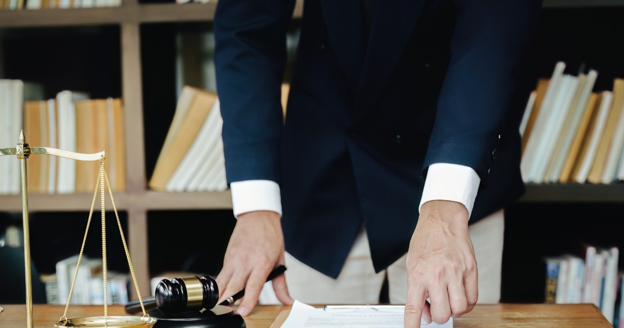 Kto otrzyma spadek po bracie? O tym decyduje Kodeks cywilny lub testament