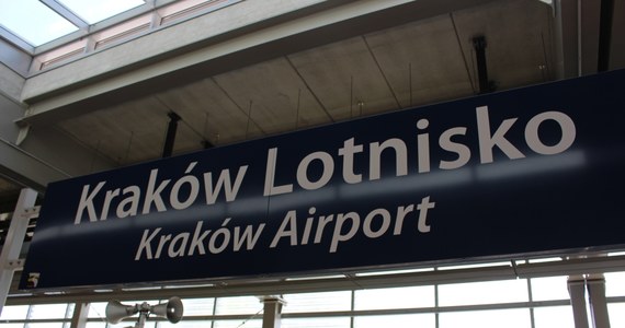 Wczoraj lotnisko Kraków Balice obsłużyło 8-milionowego pasażera w tym roku. Zarząd podkreśla, że do końca roku liczba ta może wzrosnąć do 9 milionów. Byłby to pierwszy przypadek, kiedy taką liczbę pasażerów obsłużyło lotnisko regionalne.