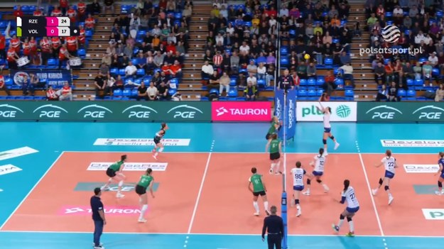 Skrót meczu PGE Rysice Rzeszów - #VolleyWrocław 3:0 (25:21, 25:17, 26:24) w 5. kolejce Tauron Ligi.

