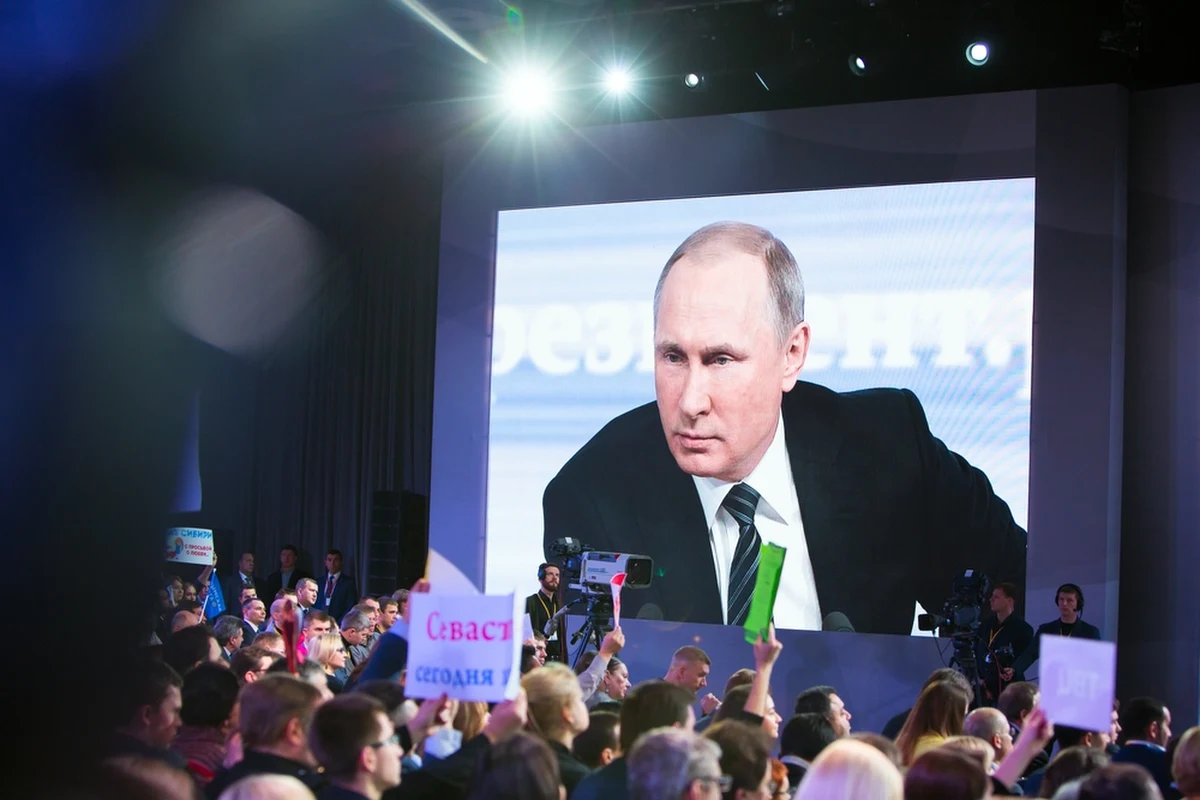 Dziesięć dni po buncie Grupy Wagnera w Rosji zdymisjonowano dyrektora agencji TASS. Zdaniem Kremla, państwowy serwis informacyjny "zbyt szczegółowo" opisał wydarzenia związane z marszem wojsk Jewgienija Prigożyna na Moskwę.