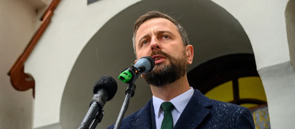 "Potwierdziliśmy chęć współpracy parlamentarnej z Polską 2050, kontynuowanie Trzeciej Drogi – to jest dla nas jedna z bardzo ważnych uchwał przyjętych wczoraj na Radzie Naczelnej, oraz uchwała o tym, że chcemy tworzyć koalicję rządową razem z Koalicją Obywatelską i Lewicą, czyli partiami paktu senackiego" – mówił w Wierzchosławicach prezes Polskiego Stronnictwa Ludowego Władysław Kosiniak-Kamysz. Jak dodał, obie uchwały zostały przyjęte jednogłośnie. 