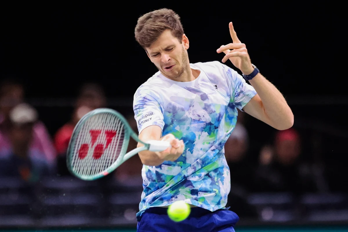 Hubert Hurkacz pozostaje na 11. pozycji w światowym zestawieniu tenisistów. Na prowadzeniu w rankingu ATP umocnił się Serb Novak Djoković.