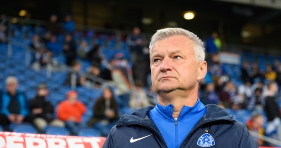 Jarosław Skrobacz nie jest już trenerem piłkarzy Ruchu Chorzów. Umowa ze szkoleniowcem została rozwiązana za porozumieniem stron - poinformował klub z komunikacie. 