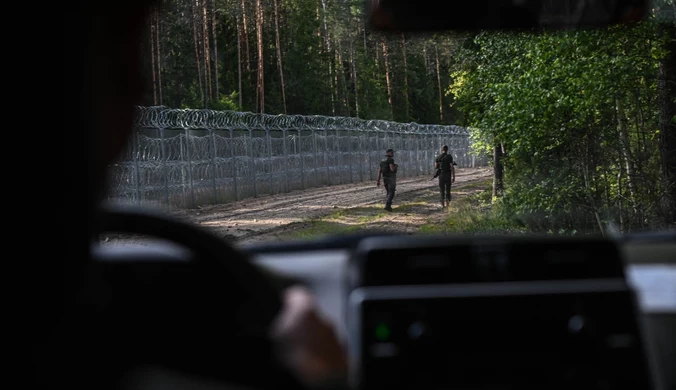Migranci zniknęli z ich granicy z Białorusią. Ekspert o skrajnych opcjach