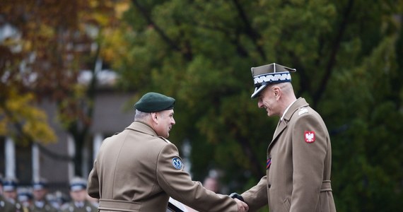 Prezydent Andrzej Duda postanowił o nadaniu stopni generalskich dwunastu oficerom Wojska Polskiego, oficerowi Służby Kontrwywiadu Wojskowego, oficerowi Służby Ochrony Państwa, oficerowi Straży Granicznej oraz dwóm oficerom Służby Więziennej.