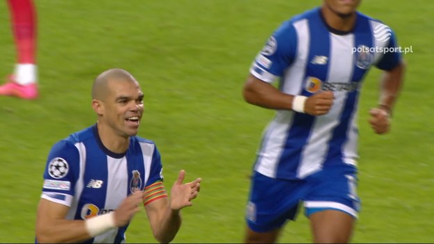 Reprezentant Portugalii Pepe strzelił gola na 2:0 w meczu FC Porto - Royal Antwerp, zostając - w wieku 40 lat i 256 dni - najstarszym zdobywcą bramki w historii Ligi Mistrzów.

Pełne prawa do transmisji Ligi Mistrzów w sezonie 2023/24 w Polsce posiada Grupa Polsat, która pokazuje rozgrywki od sezonu 2018/2019. Transmisje Ligi Mistrzów można oglądać w tv na kanałach Polsat Sport Premium. Mecze Ligi Mistrzów można obejrzeć również online live stream na  Polsat BOX Go   Oglądaj wygodnie gdziekolwiek chcesz: na komputerze, na tablecie, na smartfonie, na Smart TV. Relacje i wyniki meczów na  sport.interia.pl 
W tekście zawarto link serwisu partnerskiego
