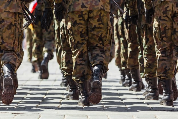 Nominacje dla nowych dowódców wojskowych wstrzymane. „Do czasu powołania nowego rządu”