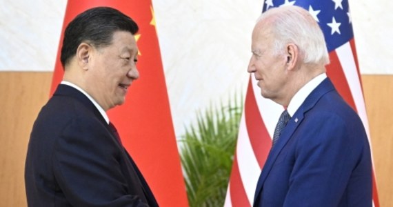 Na 15 listopada zaplanowano szczyt przywódców krajów Pacyfiku w San Francisco, podczas którego może dojść do pierwszego od dawna spotkania twarzą w twarz prezydenta USA Joe Bidena i przywódcy ChRL Xi Jinpinga – podała w środę agencja Kyodo, powołując się na wysokiego rangą urzędnika rządu w Waszyngtonie. Rzecznik chińskiego MSZ nie potwierdził doniesień, a jedynie stwierdził w środę, że "droga do San Francisco ani nie będzie łatwa, ani nie możemy pozostawić jej autopilotowi".