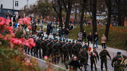 Biegi, parada samochodów i pokazy. Święto Niepodległości w Olsztynie