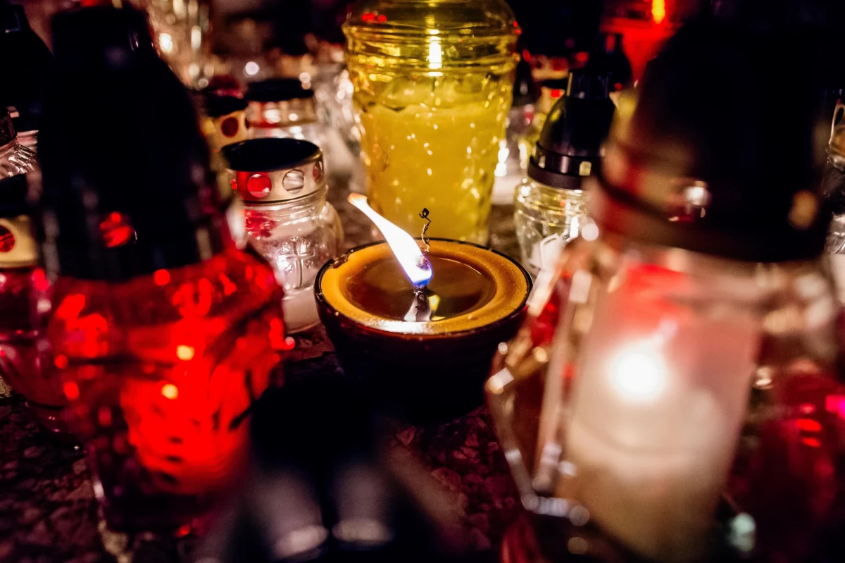 Nie żyje Jacek Krywult, prezydent Bielska-Białej w latach 1981-1982 oraz 2002-2018, były radny miejski, przez wiele lat prezes bielskiej Fabryki Aparatów Elektrycznych Apena. Zmarł w wieku 82 lat.