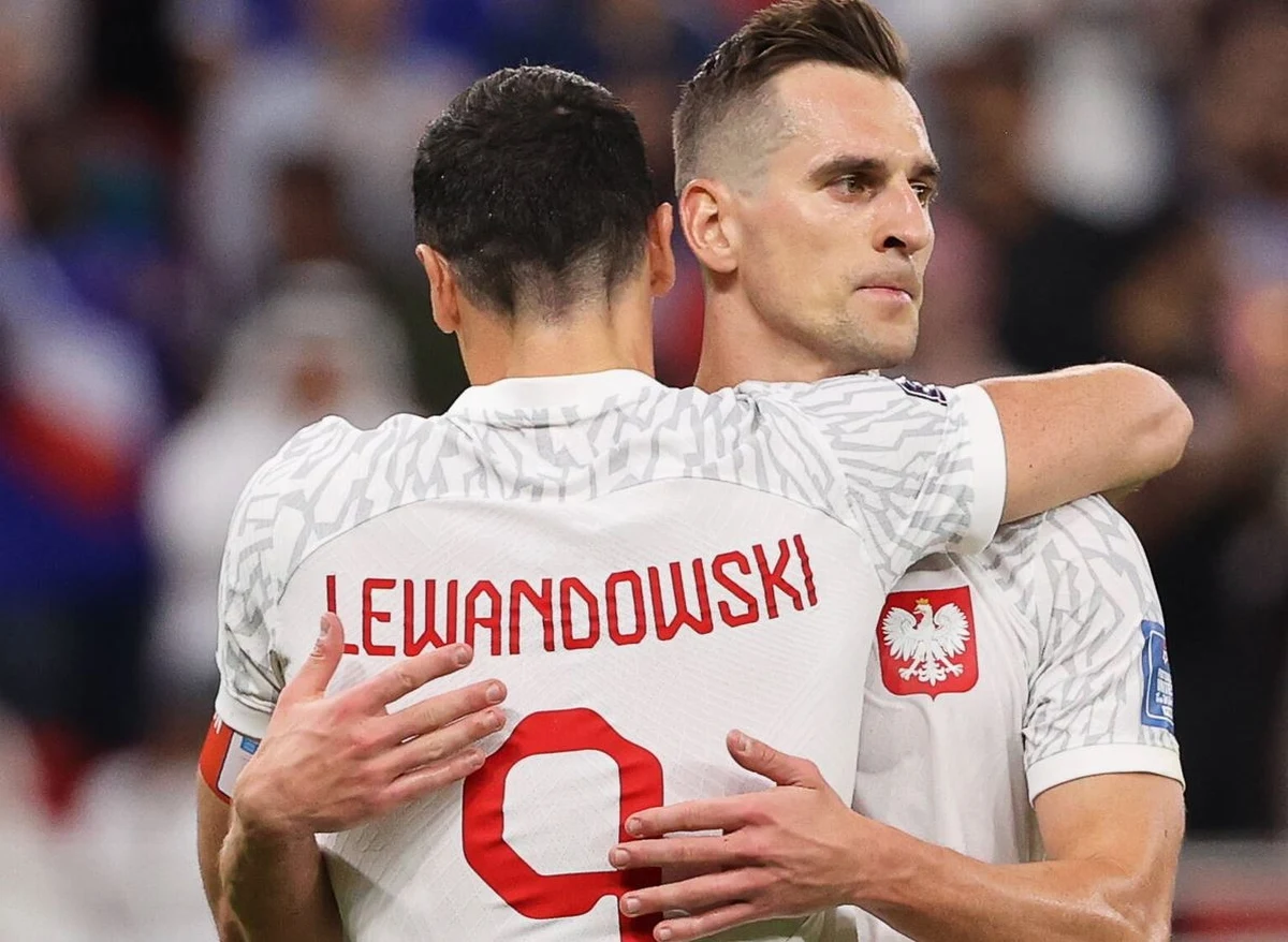 Marcin Bułka z szansą debiutu. Wrócili Jan Bednarek i Nicola Zalewski. Powołany został także Bartłomiej Wdowik z Jagielloni. Na liście Michała Probierza zabrakło z kolei napastnika Juventusu Turyn, Arkadiusza Milika. Decyzje selekcjonera piłkarskiej kadry komentują były reprezentant kraju, Marcin Baszczyński oraz były selekcjoner reprezentacji, Jerzy Engel.