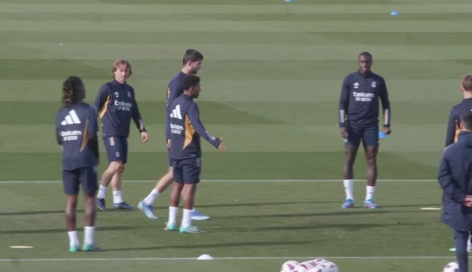 Real Madryt przygotowuje się do starcia z Valencią w La Liga. WIDEO