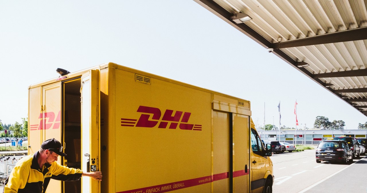 DHL rzuca rękawicę InPostowi. Do UOKiK trafił już wniosek