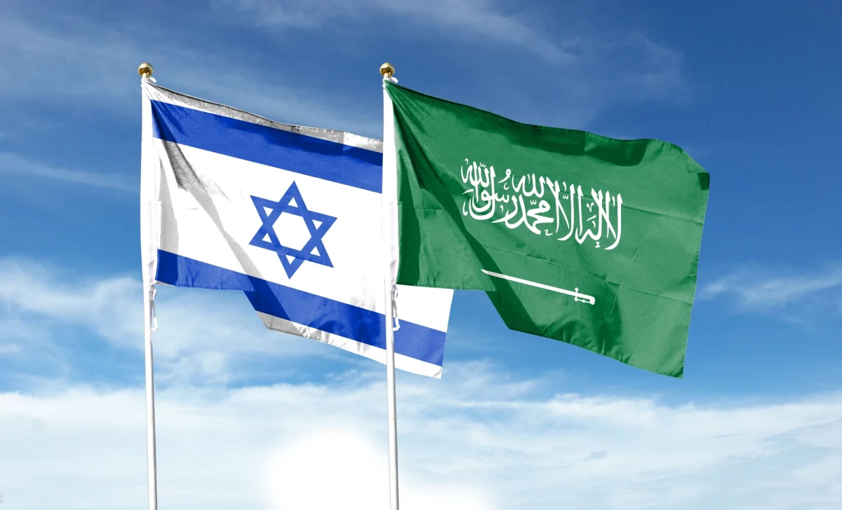 Na szczycie arabsko-islamskim, zorganizowanym w sobotę w Rijadzie, Arabia Saudyjska pomogła odrzucić wniosek o zerwanie wszelkich więzi z państwem żydowskim i blokadę Izraela - ​podały w niedzielę rano izraelskie media.