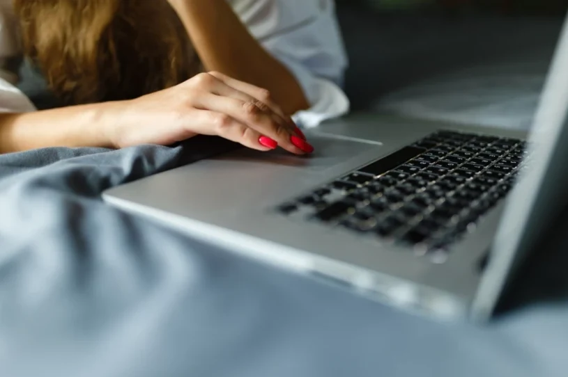 Oszuści znaleźli nowy sposób na Polaków. Wykorzystują do tego ministerstwo