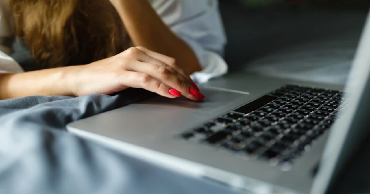 Oszuści znaleźli nowy sposób na Polaków. Wykorzystują do tego ministerstwo