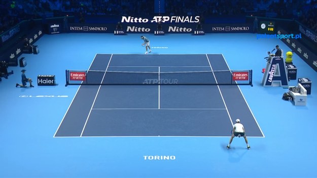 Skrót meczu ATP Finals Jannik Sinner - Stefanos Tsitsipas 6:4, 6:4.

