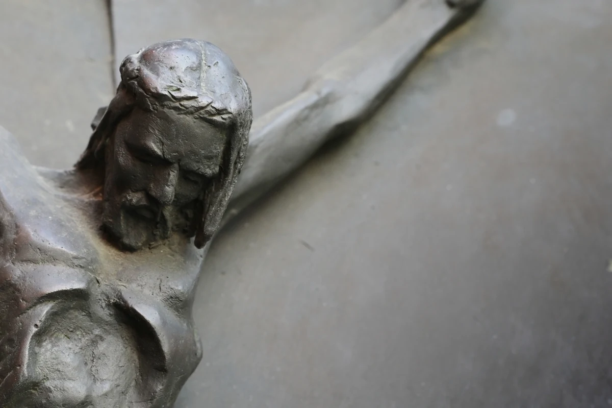 Nie żyje proboszcz parafii św. Stanisława Kostki w Tarnowie. Zmarł on w drodze do kościoła na poranną mszę świętą. Miał 69 lat.