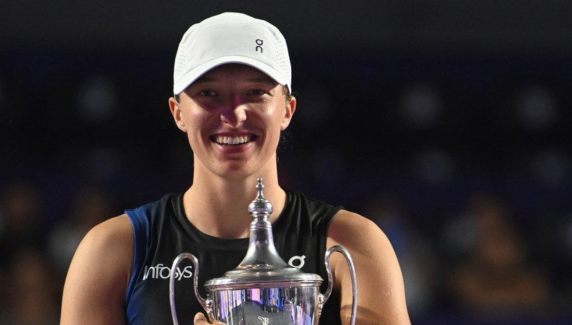 tenis ziemny, wyniki żywo, Radwańska, Domachowska, ATP, WTA, Wimbledon, US Open, Australian Open, French Open Iga Świątek jest na czele. Pozostałe Polki utrzymały swoje miejsca