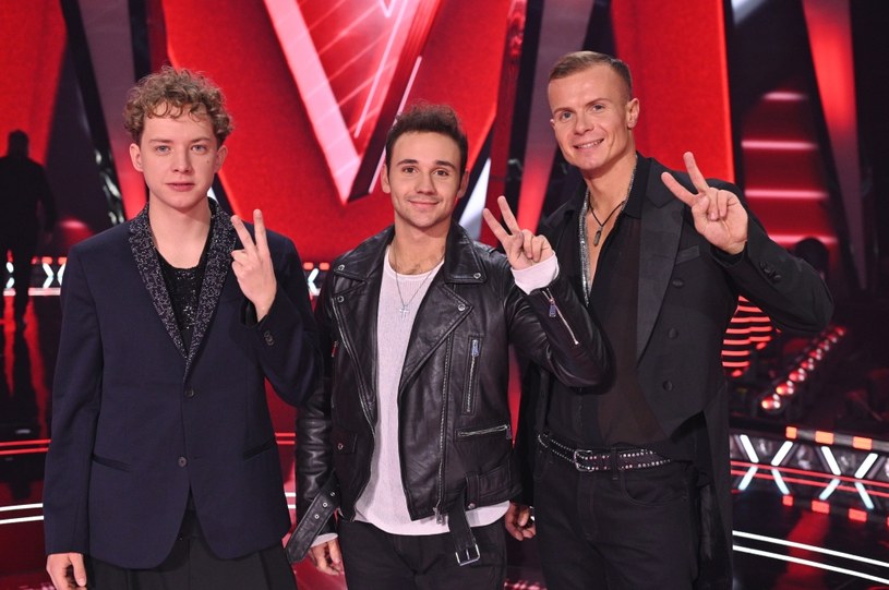 Porażka w ćwierćfinale "The Voice of Poland" Damazego Wachuły oburzyła telewidzów. Ci główną winą za jego porażkę obarczyli Daniela Borzewskiego, który niespodziewanie awansował do półfinału mimo ostrej krytyki ze strony Justyny Steczkowskiej i innych trenerów. Już po programie Wachuła zabrał głos i zaapelował do swoich fanów o wyważenie emocji. 