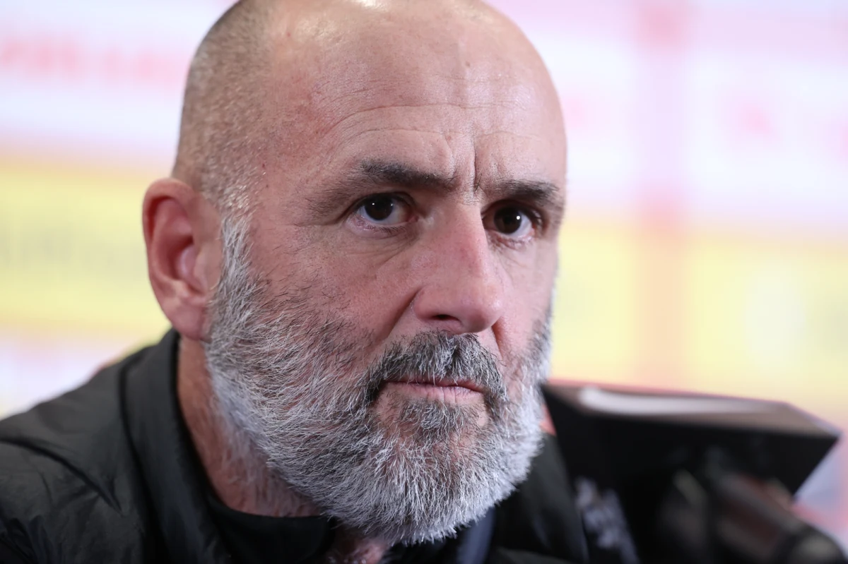 "Dla nas najważniejszy jest teraz mecz z Czechami, bo mamy jeszcze realne szanse. Zrobimy wszystko, żeby to wykorzystać. Liczymy na ten łut szczęścia i chcemy pomóc temu szczęściu" - przyznał trener piłkarskiej reprezentacji Polski Michał Probierz. Biało-Czerwoni muszą wygrać spotkanie z Czechami, by myśleć o bezpośrednim awansie na Euro 2024. 