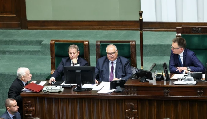 Kaczyński chciał zabrać głos. Wiadomo, co powiedział Hołowni