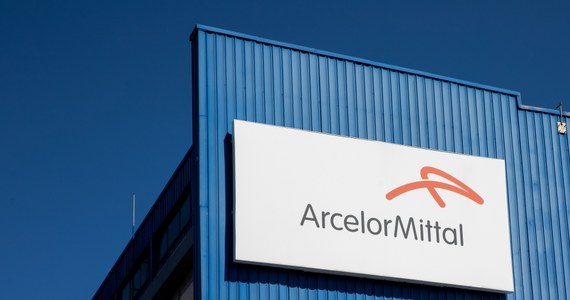 W Krakowskiej Hucie należącej do ArcelorMittal wyłączona ma zostać koksownia. Pracę może stracić nawet kilkaset osób. Trwają rozmowy pomiędzy związkami zawodowymi a przedstawicielami firmy.