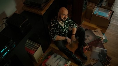 Jakubik jako rockman alkoholik w serialu wg prozy Żulczyka. Już jest "Informacja zwrotna"