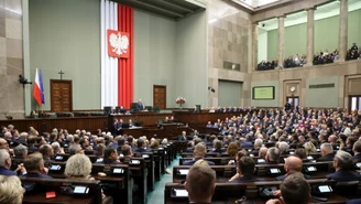 Sejm zajmuje się aferą wizową. Trwa debata nad komisją śledczą