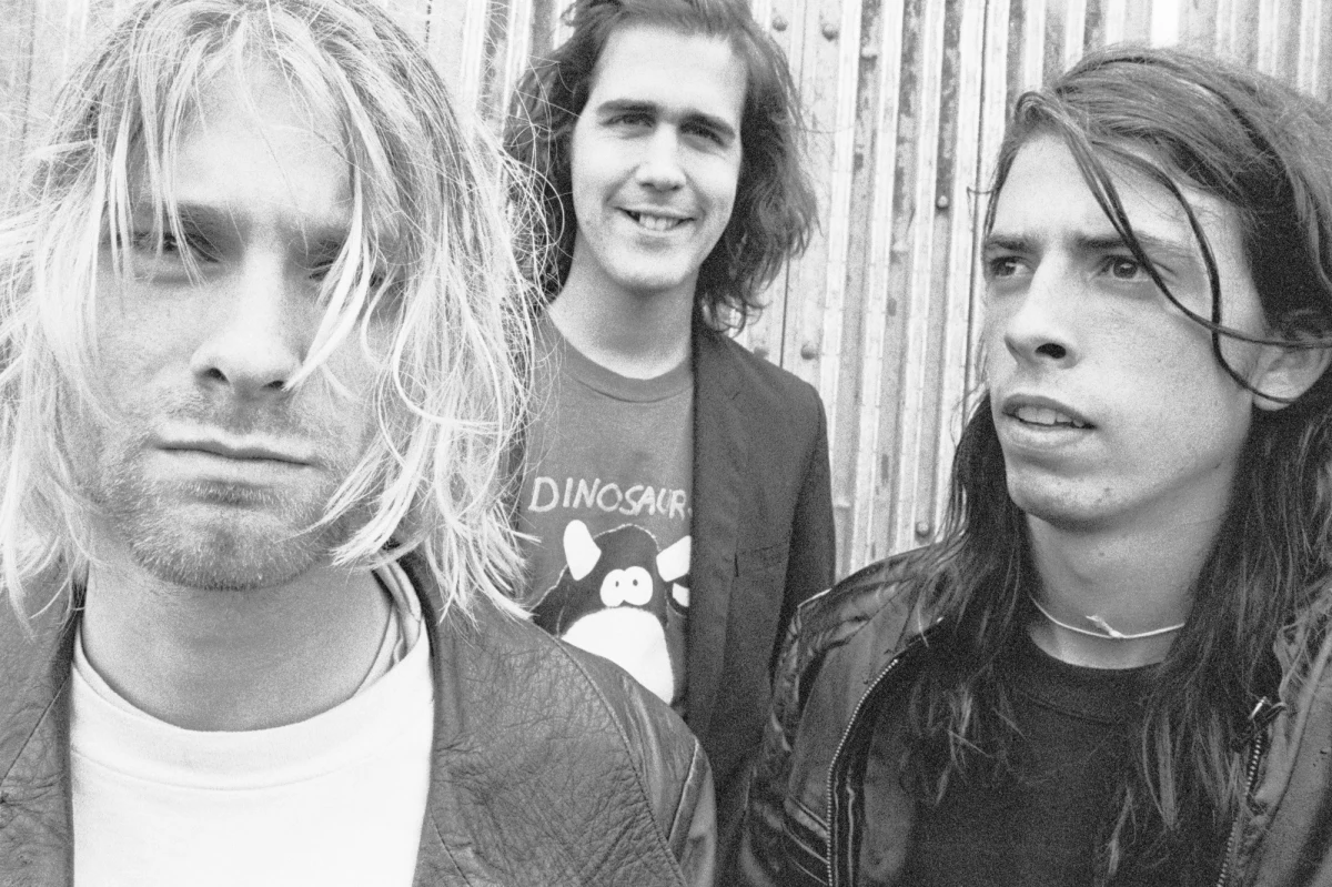 Gitara Kurta Cobaina, legendarnego lidera zespołu Nirvana, została sprzedana na aukcji w Nashville w stanie Tennessee za ponad 1,5 miliona dolarów - poinformował dom aukcyjny Julien's.