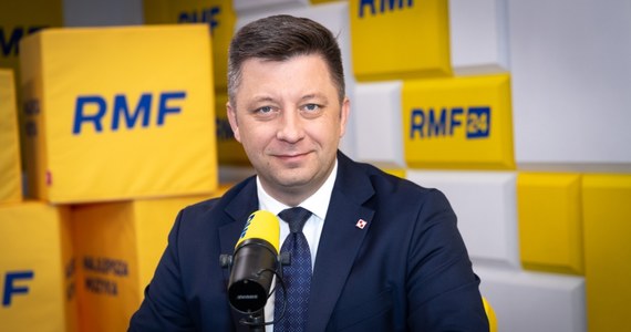 "Jest oczywiste, że Polacy dali jasny sygnał 15 października, że chcą nową formułę, pewną nową jakość w polityce. To jest właśnie jeden z wniosków, że trzeba przedstawić program, który będzie prezentował szerszą gamę środowisk" - mówił Michał Dworczyk, który był Gościem Krzysztofa Ziemca w RMF FM. Polityk PiS-u dodał, że jego ugrupowanie jest zobowiązane przez wyborców, żeby podjąć próbę stworzenia rządu.