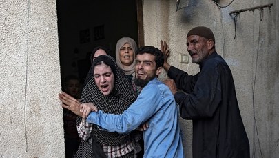 "Strefa śmierci". Wcześniaki ewakuowane ze szpitala al-Szifa