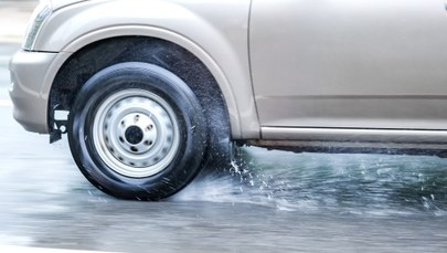 Policja apeluje o ostrożność na mazowieckich drogach