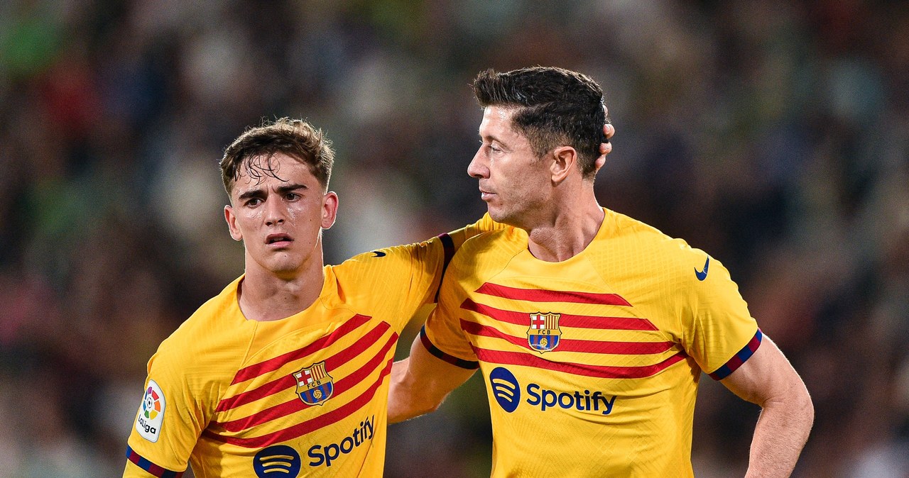 FC Barcelona ogłasza, dba o "serwis" Roberta Lewandowskiego. Do 2030 roku