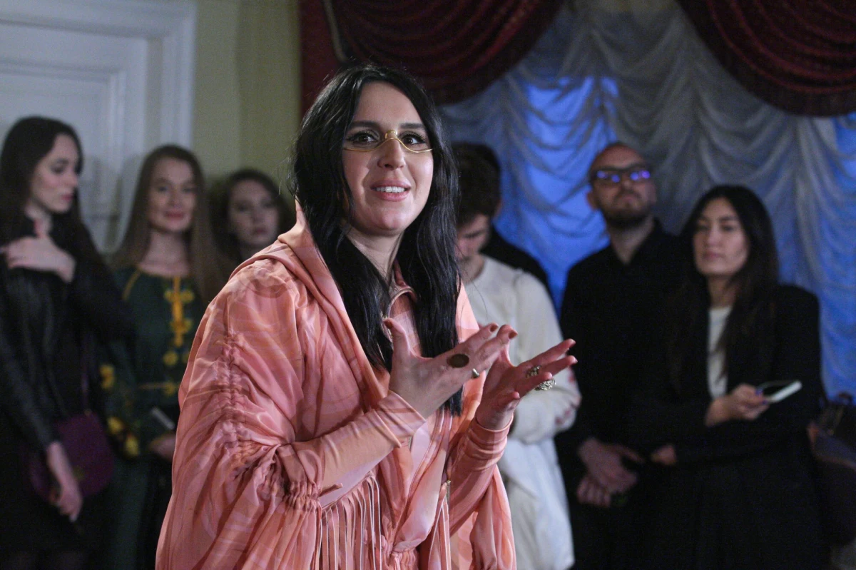 Nazwisko Jamali, czyli Susany Dżamaładinowej, ukraińskiej piosenkarki pochodzenia krymskotatarskiego i zwyciężczyni konkursu piosenki Eurowizji w 2016 roku, znalazło się na listach osób poszukiwanych przez MSW Rosji - poinformowali w poniedziałek dziennikarze niezależnego rosyjskiego serwisu Mediazona.
