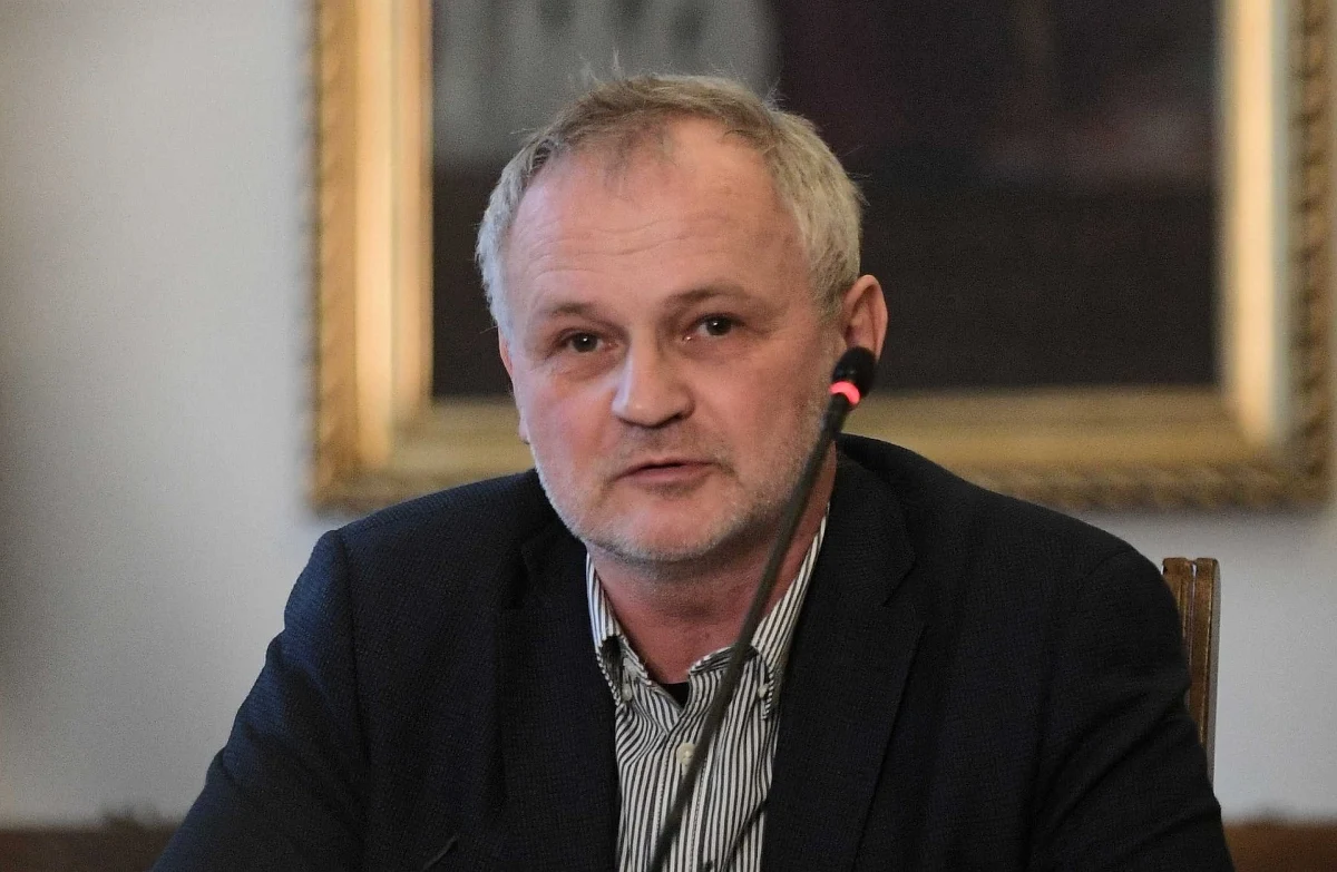 W języku mamy zalew angielszczyzny, dlatego staramy się wyróżniać polskie słowa, jak np. "odklejka", doceniona za oryginalność - podkreślał w dzisiejszej Rozmowie w południe w RMF FM prof. Marek Łaziński, członek jury plebiscytu PWN "Młodzieżowe słowo roku 2023".