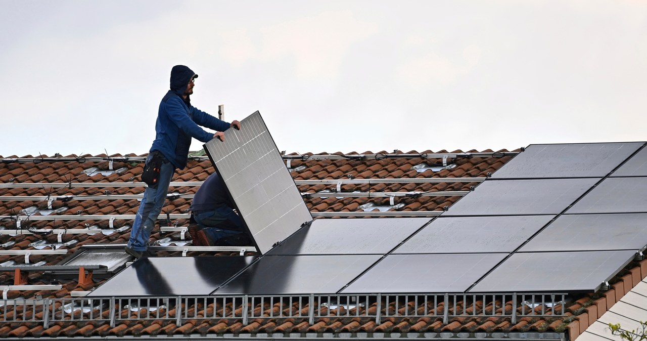 Właściciele, instalacji, fotowoltaicznych, protestują, przeciw, gwałtownemu, wzrostowi, kosztów, korzystania, energii, słoneczne Fotowoltaika już nie taka tania? Skarżą się na rząd, reaguje ministerstwo