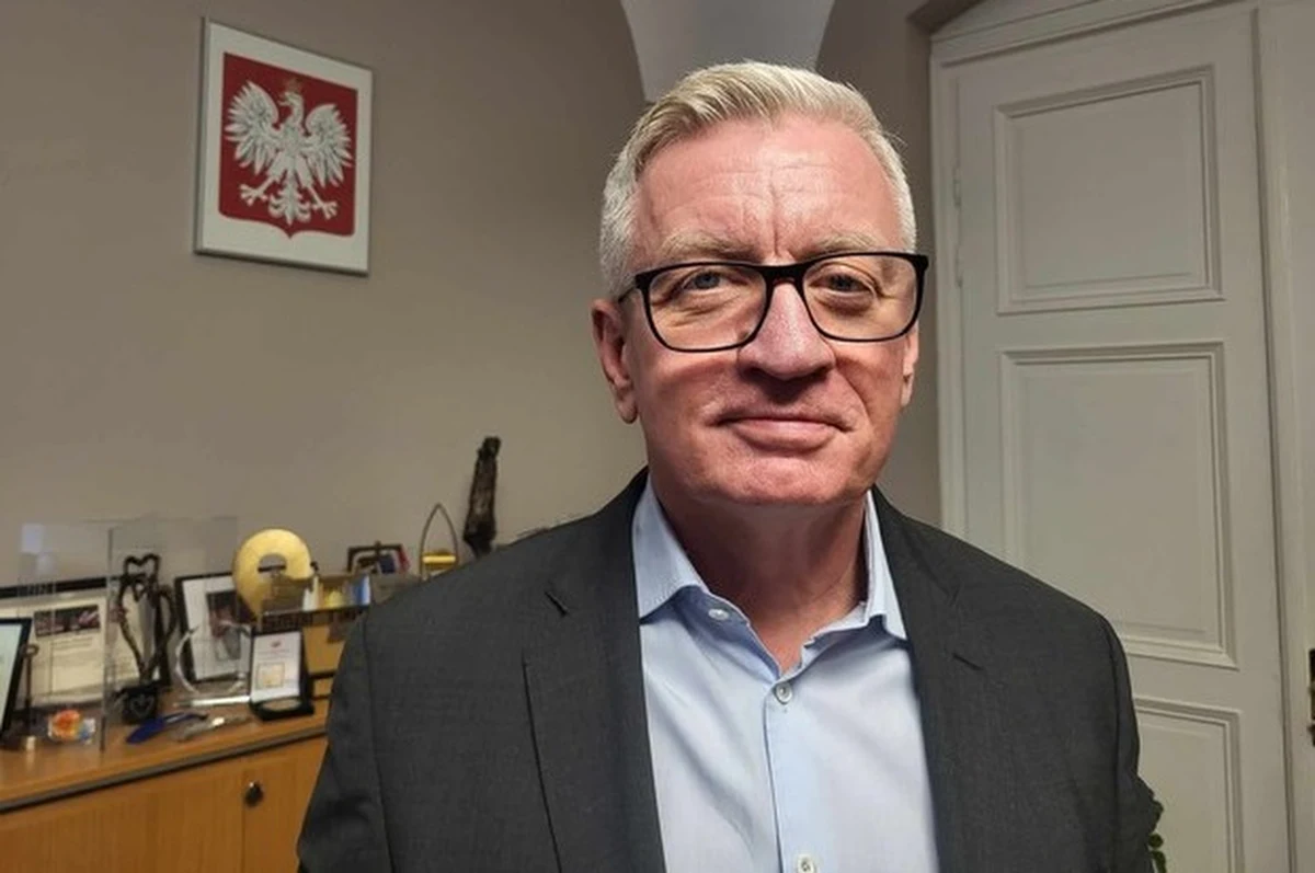 Prezydent Poznania Jacek Jaśkowiak przygotowuje się do startu w wyborach samorządowych i prawdopodobnie zawalczy o trzecią kadencję. Jak dowiedział się reporter RMF FM Beniamin Piłat, Jaśkowiak planuje ogłosić swoją decyzję 18 grudnia. Jeśli wygra, będzie to jego trzecia i zarazem ostatnia kadencja.