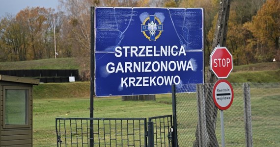 W najbliższych dniach do sądu w Szczecinie ma trafić zażalenie prokuratury na brak tymczasowego aresztu dla myśliwego, który pomylił z dzikiem żołnierza 12. Brygady Zmechanizowanej. 21-letni szeregowy zmarł, trafiony w szyję. Według nieoficjalnych informacji reporterki RMF FM broń, z której padł strzał, była wyposażona w termowizję i w noktowizję. 