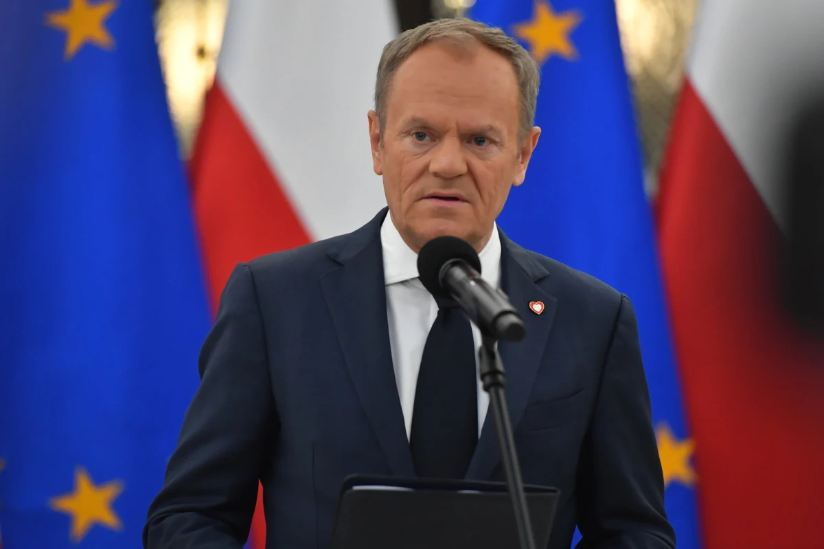 Donald Tusk zapowiada powołanie komisji śledczych. "Mam nadzieję, że do końca roku zostanie powołana komisja śledcza ds. afery wizowej, Pegasusa i wyborów kopertowych" - przekazał we wtorek lider Platformy Obywatelskiej na konferencji prasowej. Dodał, że pierwszym krokiem na drodze do naprawy Polski po rządach PiS musi być rozliczenie.