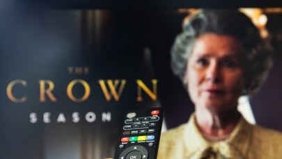 Gratka dla fanów "The Crown". Rekwizyty wystawione na aukcję