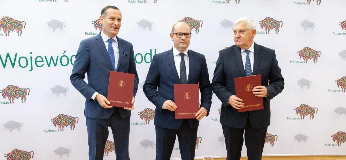 Analiza kosztów, strategia realizacji i m.in. wypracowanie optymalnych rozwiązań – to cele, jakie zakłada porozumienie podpisane we wtorek, 21 listopada, przez marszałka województwa podlaskiego Artura Kosickiego i przedstawicieli władz Białegostoku oraz spółki Polskie Porty Lotnicze (PPL).